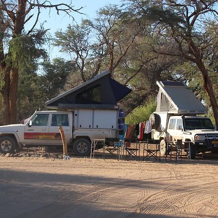 Brandberg White Lady Lodge Uis Buitenkant foto