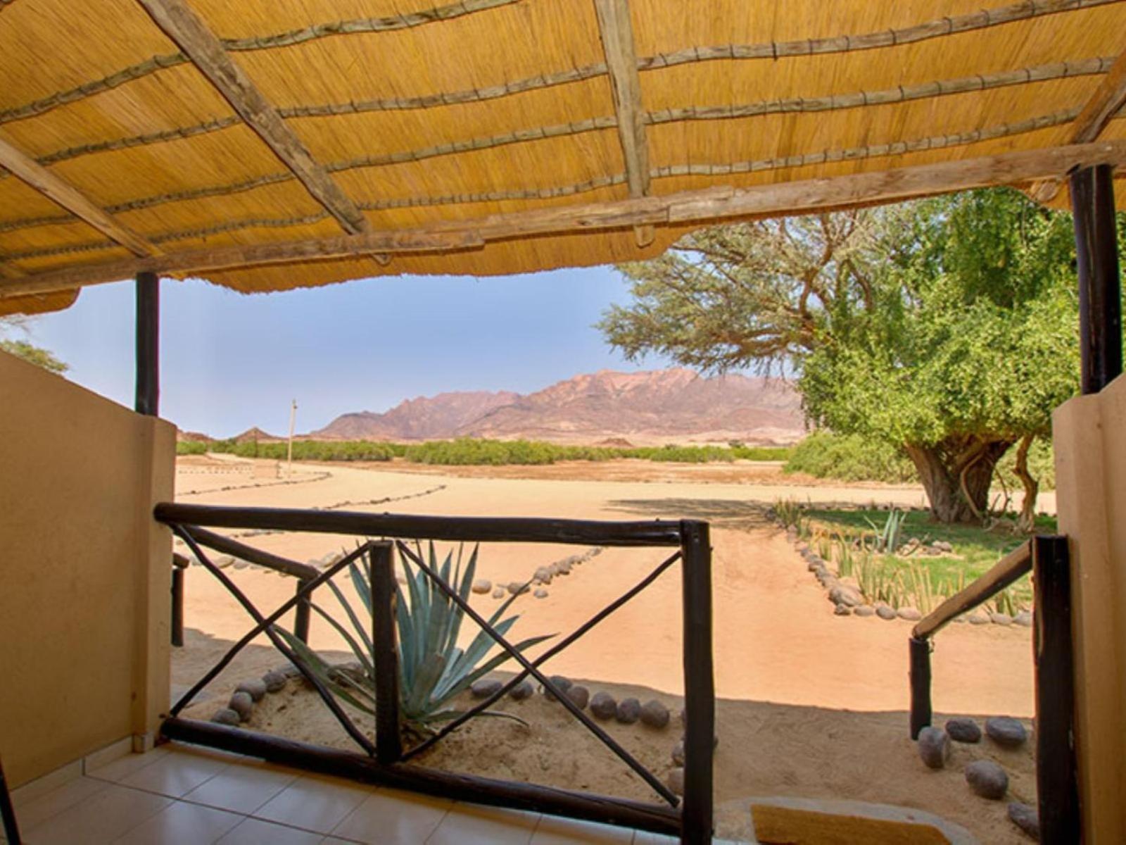 Brandberg White Lady Lodge Uis Buitenkant foto
