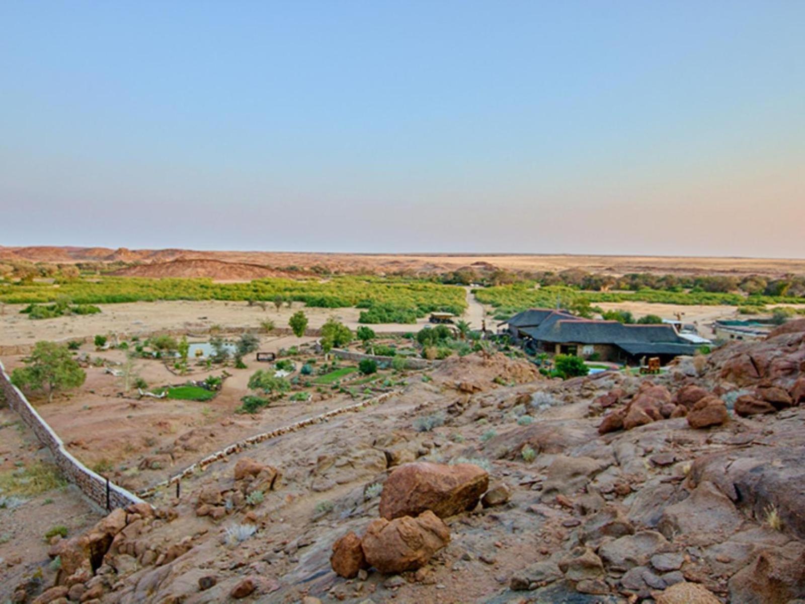 Brandberg White Lady Lodge Uis Buitenkant foto