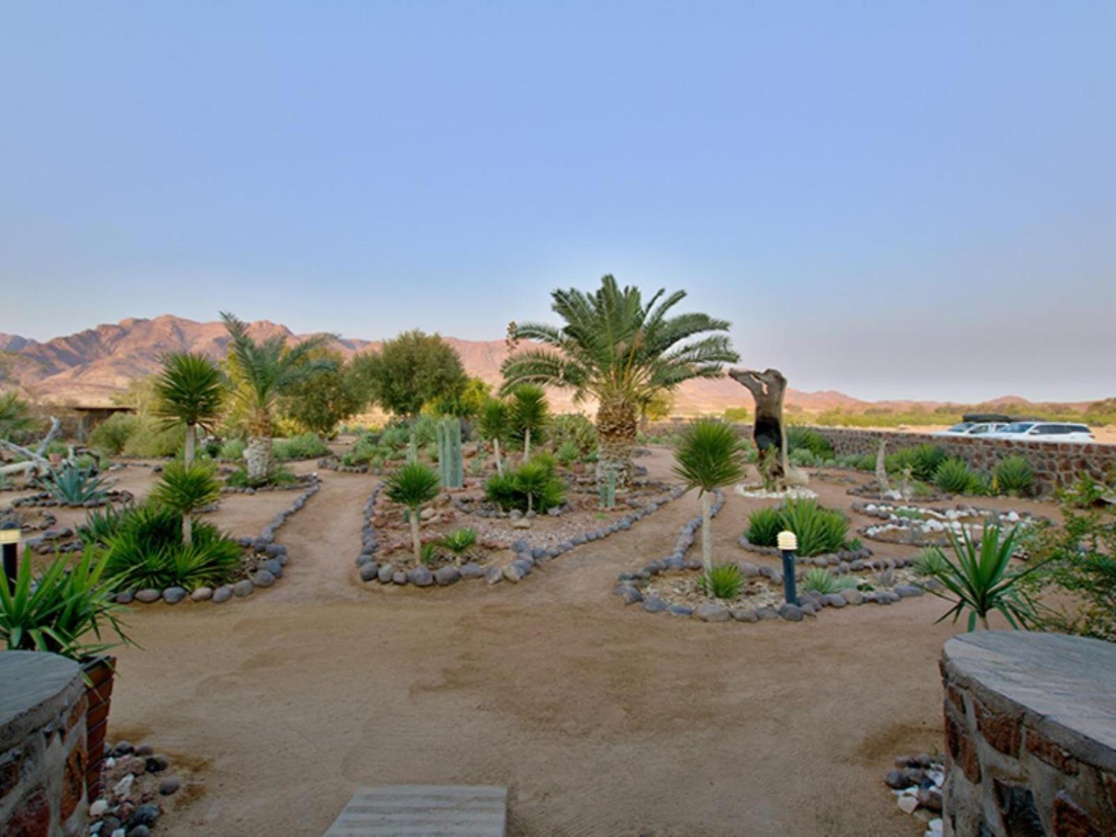 Brandberg White Lady Lodge Uis Buitenkant foto
